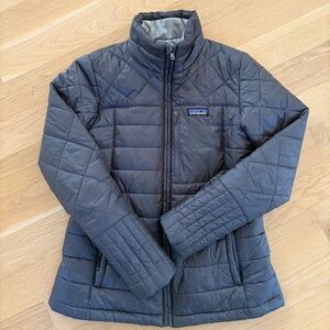 Patagonia Men's Dark Blue Puffer Jacket
